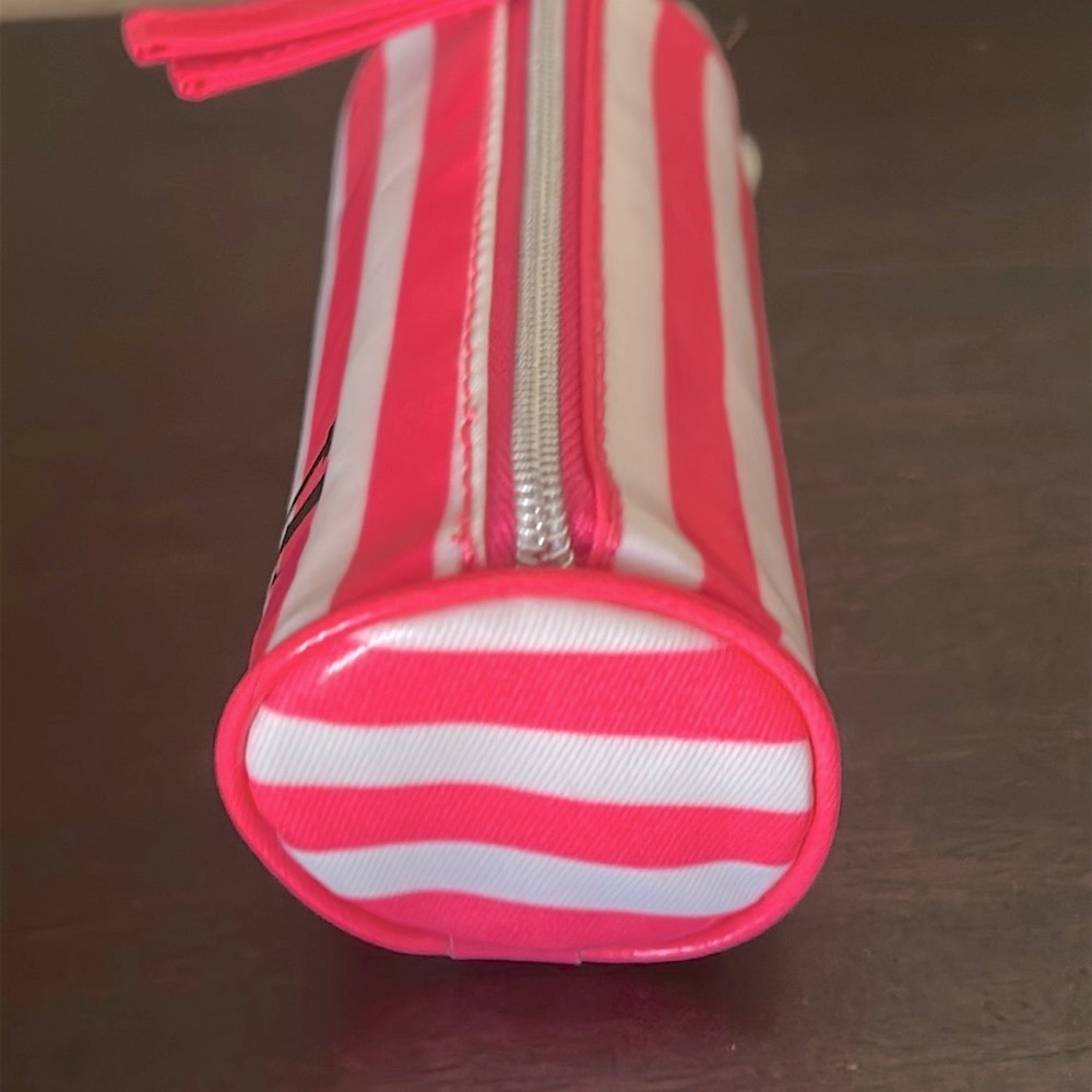 I ❤️ VS Vintage Mini Pink Stripe Cosmetic Bag - Picture 2 of 9